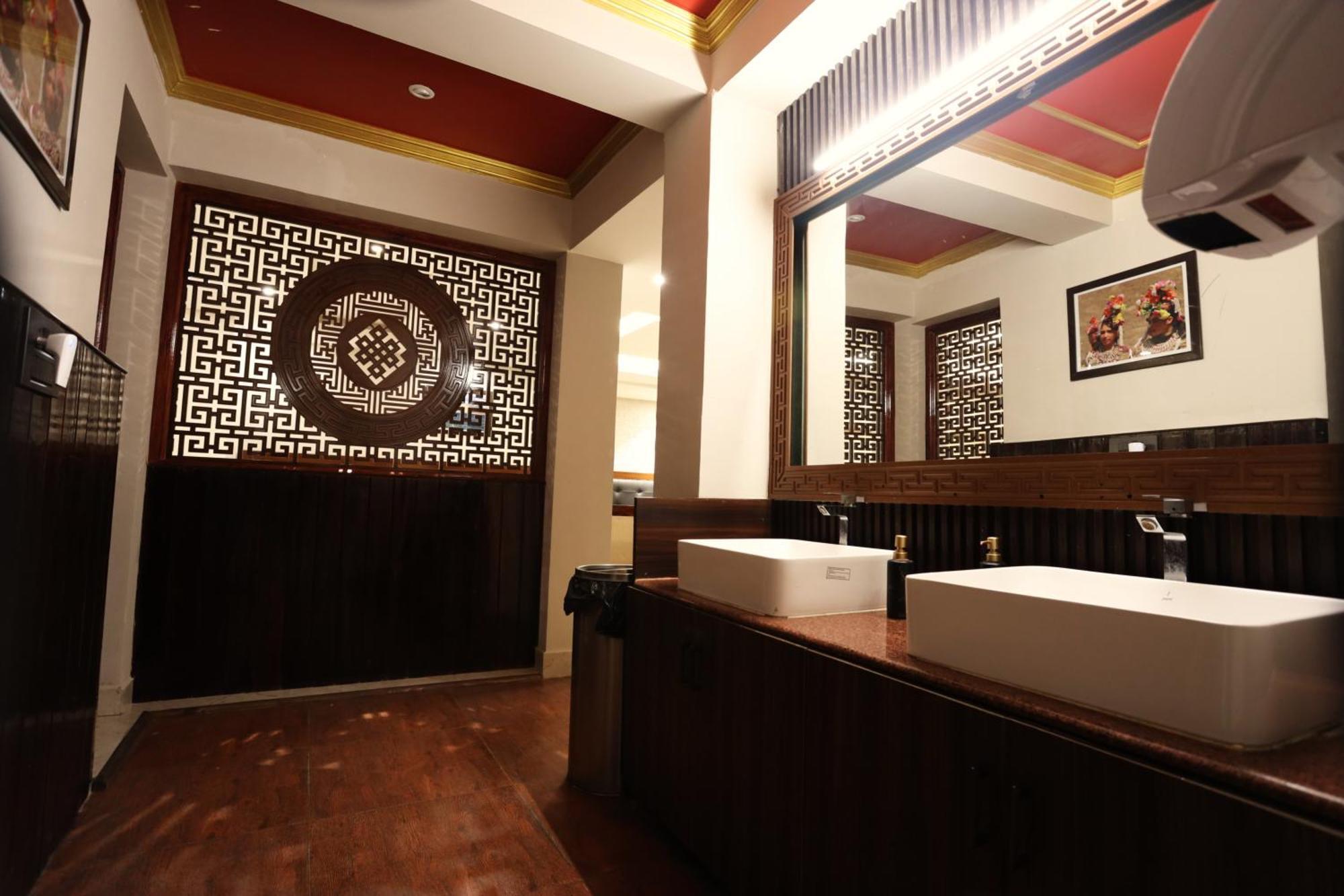 Hotel Nalanda Ladakh Лех Екстер'єр фото
